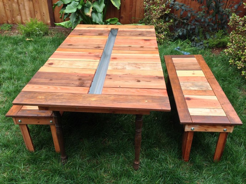 Picnic Table with Cooler