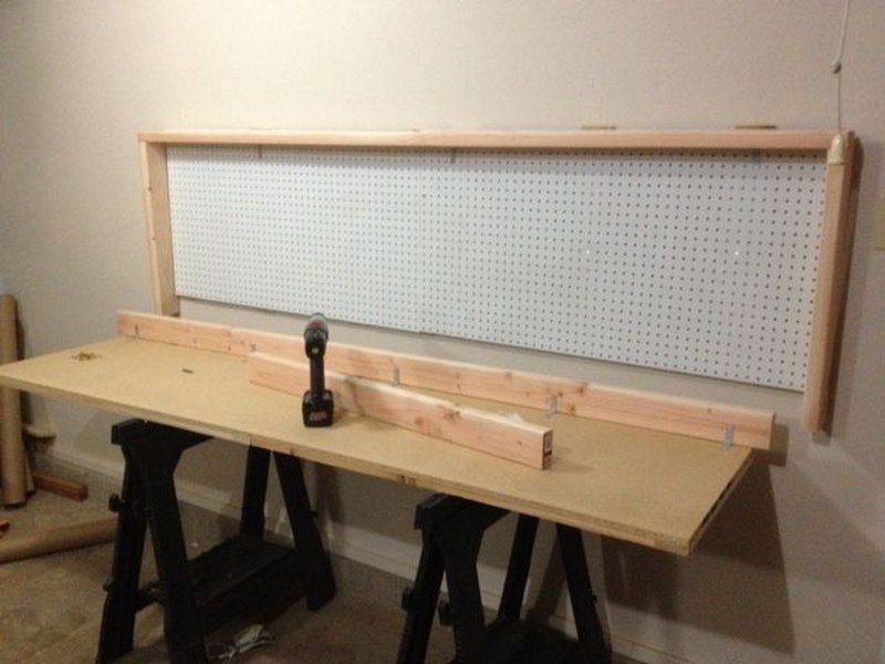 DIY Wall-Mounted Folding Workbench - Building the Workbench