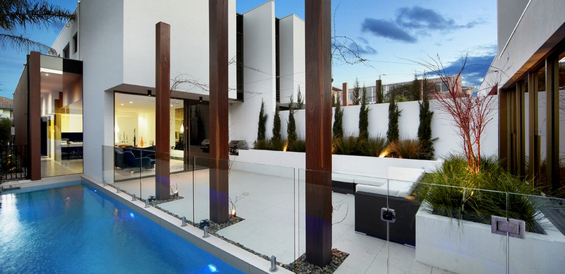 Courtyard living in Melbourne...
