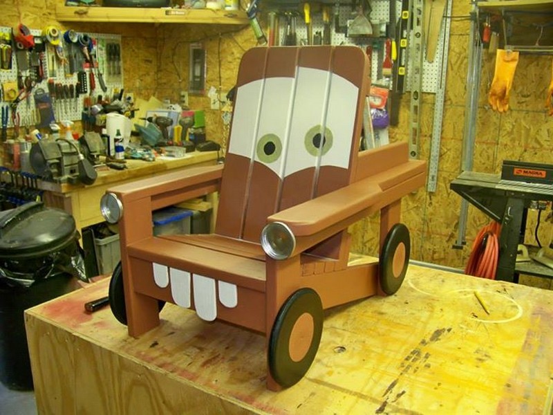 Build a DIY Adirondack chair for kids with a tow Mater design!  The 