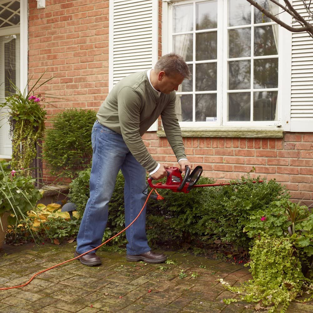 Electric hedge trimmers eliminate the need for manual labor and physical exertion associated with traditional hand-operated trimmers.