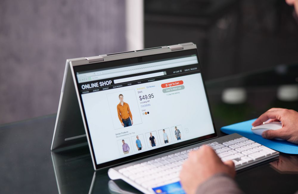 An image of a person selling an item online for an article about how to sell on Etsy.