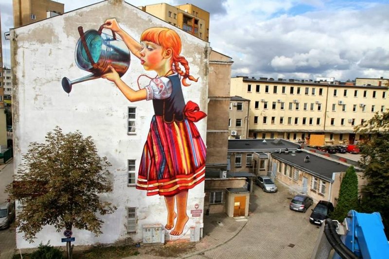 What do you think of this piece of urban art by Natalia Pak in Poland?