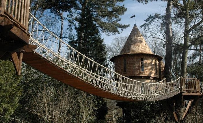 Fairytale treehouse Bridge