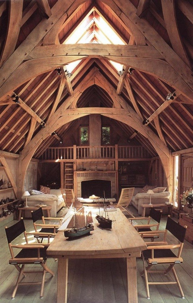 This great room is in the Seagull House in Devon, and I personally think it is beautiful.