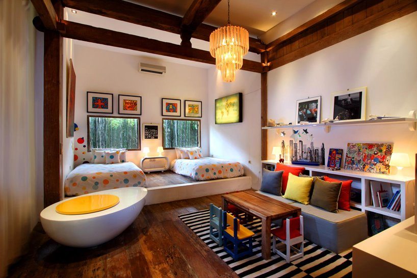 The kids' bedroom, complete with an egg.