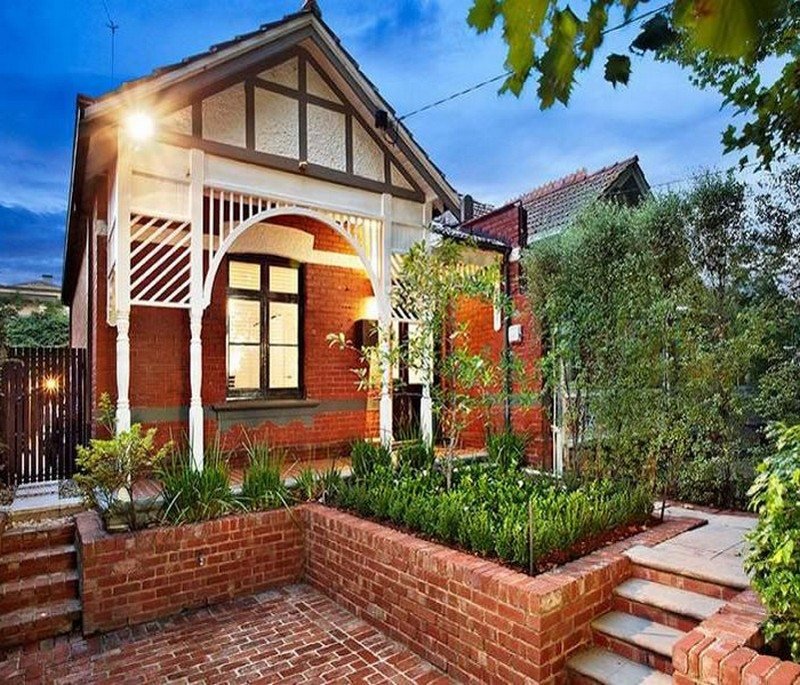 A Victorian Cottage Gets a New Body - Melbourne, Australia