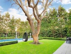 Classic Paul Bangay landscaping