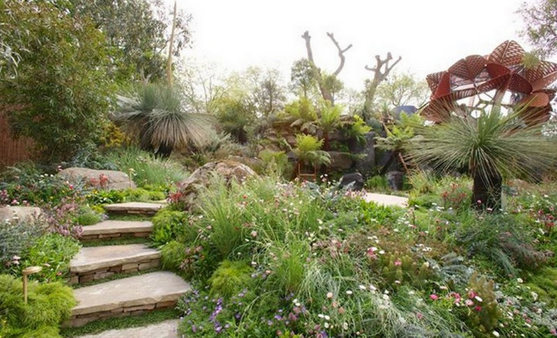 Phillip Johnson and Callum Gray - Best In Show at the 2013 RHS Chelsea Flower Show