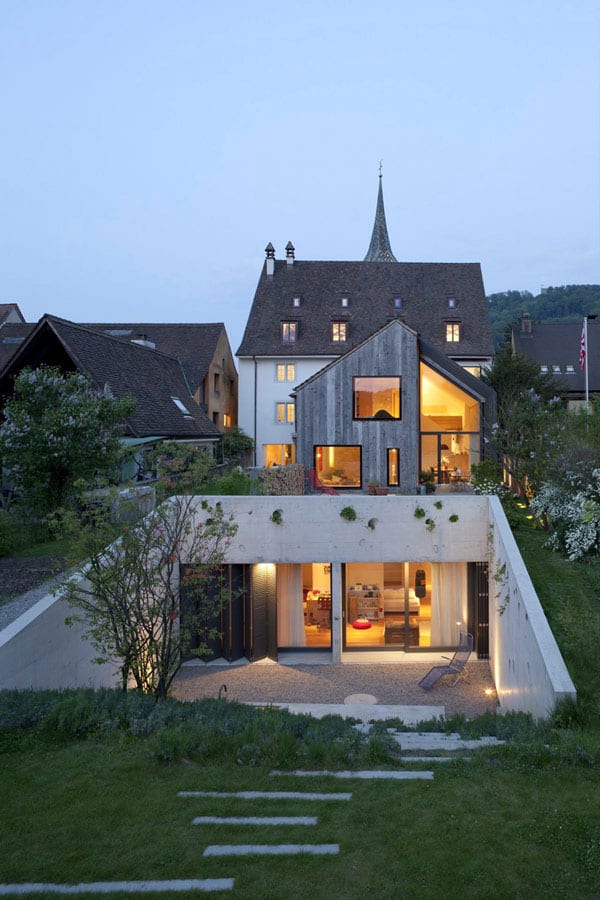 Kirchplatz - an historic farmhouse becomes an office