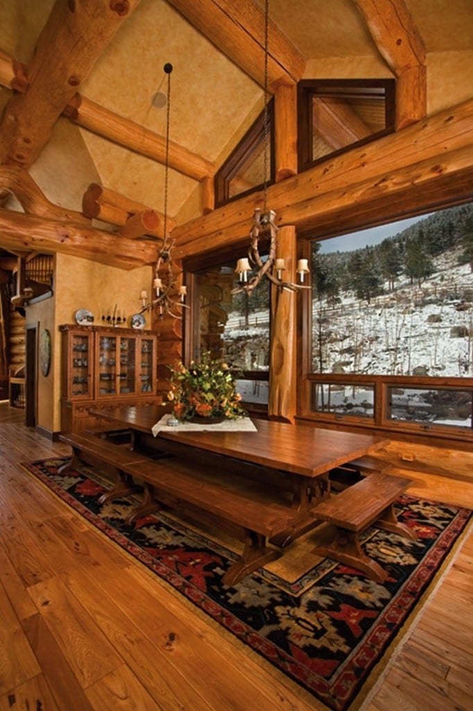 Amazing Log Home - Dining Room