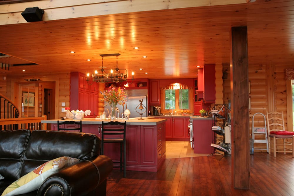 You don't need to be a log cabin fan to appreciate the warmth of this kitchen by TimberBlock. Thumbs up?