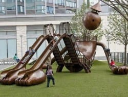 The kid in me wants to play here. The mum part of me know my kids would love it.  This playground come sculpture is supposedly located in New York.  Has anyone been there?