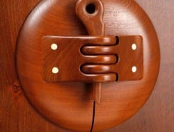 We know from your posts that we have some very talented wood workers out there. What do you think of this privacy lock by Jory Brigham Design? Beautiful or just drop-dead gorgeous. I seriously want this!