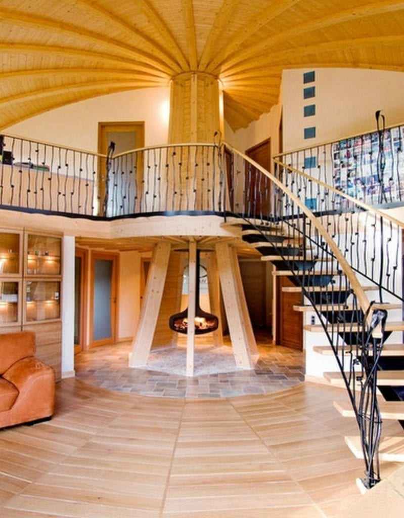 Domespace Staircase
