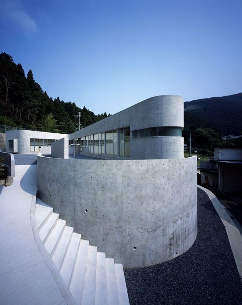 Horizontal House -  Shiga, Japan