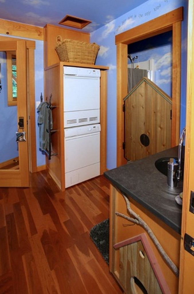 Small Scale Timber Cabin - Idaho, USA