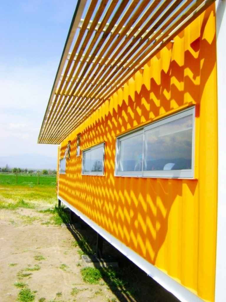 Bright Cargo Container Casa in Chile - Santiago, Chile