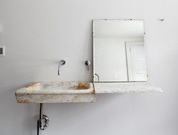 Floating Farmhouse - Narrowsburg, New York