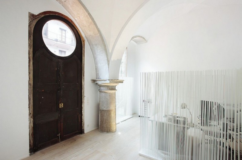 A 500-Year old cloister becomes an apartment In Barcelona