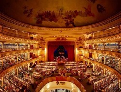 Hmmm... we're in trouble if we're wrong but we 'think' fan, @Michelle Lamarche sent us this image of a Buenos Aries theatre turned bookstore.