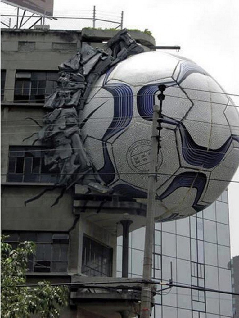 Nike Ad Ball Building - Mexico