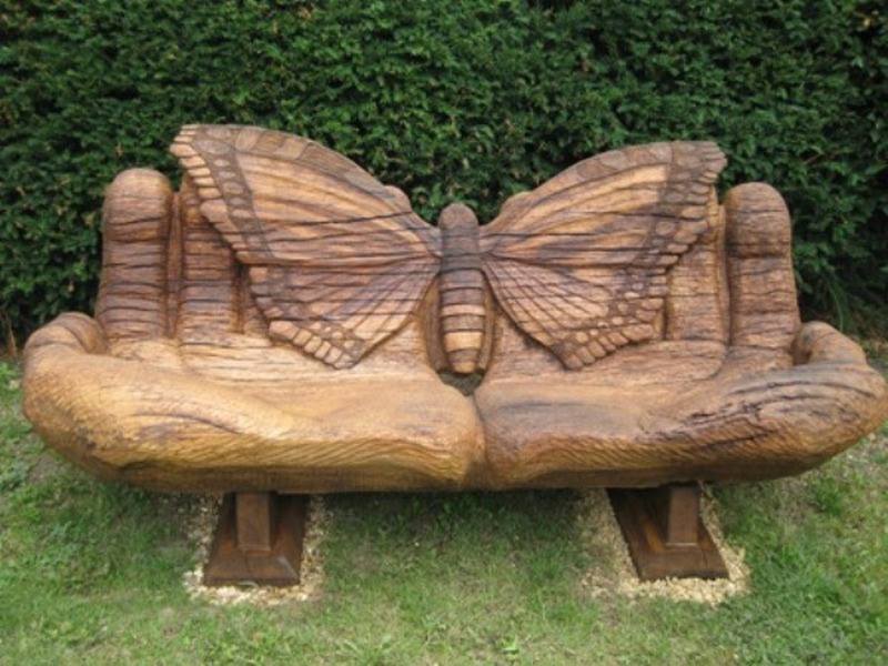 How cool is this? On a scale of 1 to 10 (10 being the highest) how would YOU rate this butterfly bench?