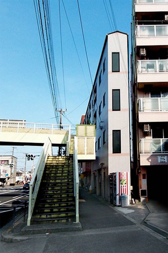 Very Thin Japanese Houses - Tokyo Japan