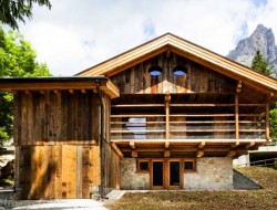 Alpine Barn by EXiT architetti associati - Selva di Cadore, Belluno, Italy