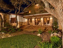 Blanco Ranch Home - Heritage Barns
