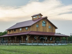 Fredericksburg Barn Home - Heritage Barns
