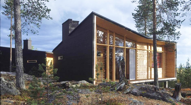 Full height glass windows gives a better view of the forest.