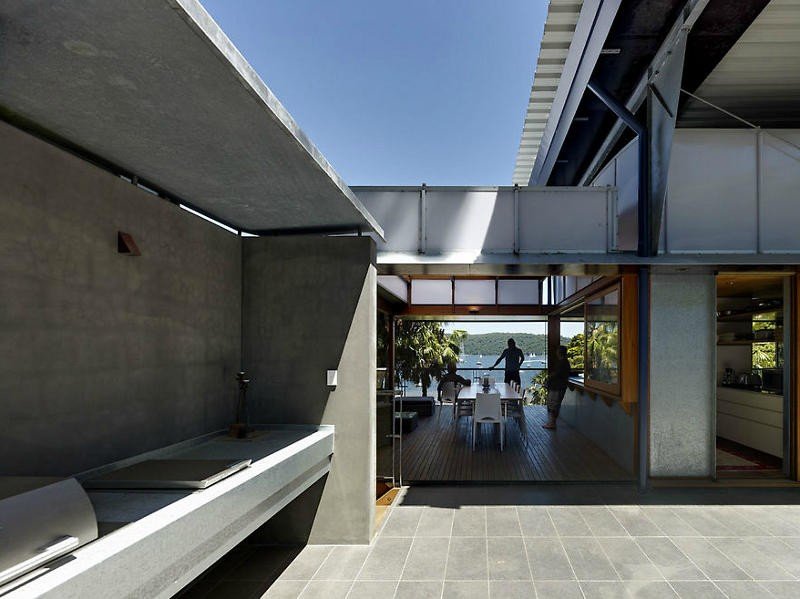 Cliff Face House - Palm Beach, New South Wales