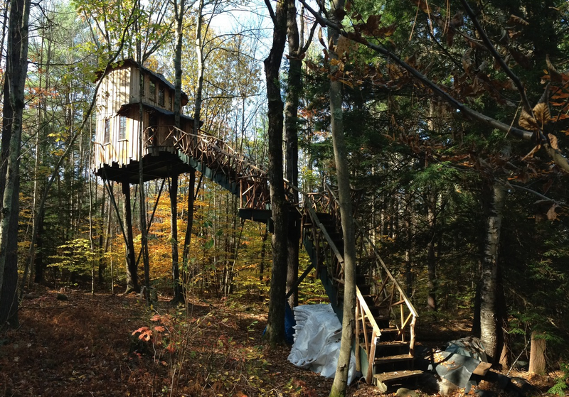 Treehouse in Swanzey, New Hampshire