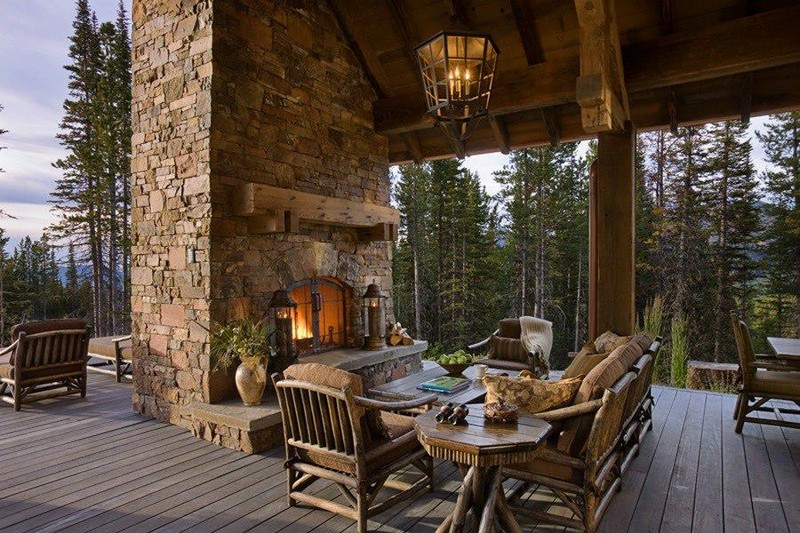 Awesome fireplace, huge beams, and great covered deck, anything missing?