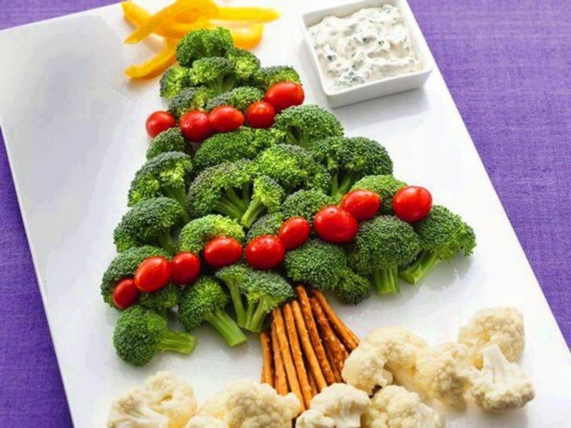 Christmas Tree Vegetable Platter - Pika Chakula