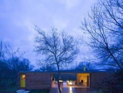 Casa B - dressed in yellow - Segovia Spain