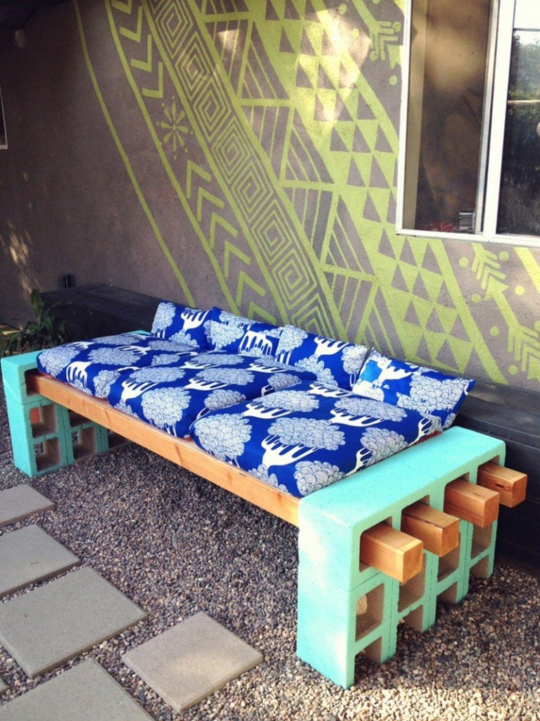 DIY Cinder Block Outdoor Bench