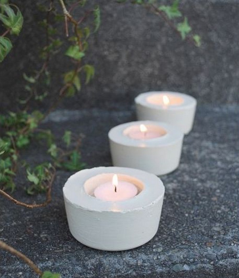 DIY Concrete Candle Holders
