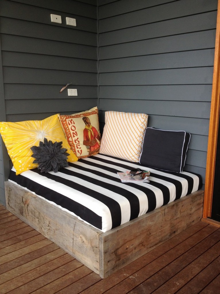 DIY Day Bed