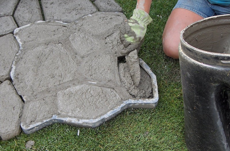 DIY Paved Patio - Cement in Mold