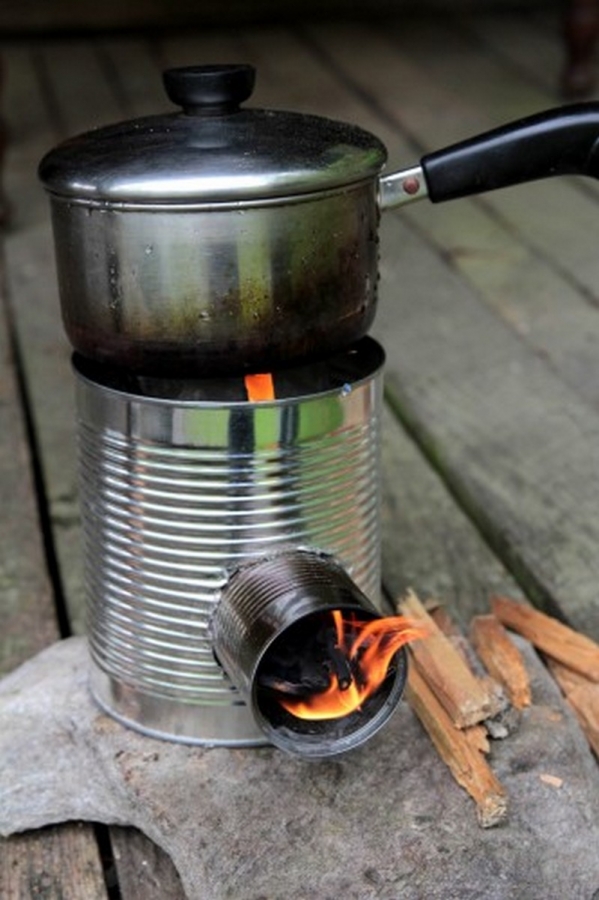 fai da te Portatili di Latta Rocket Stove