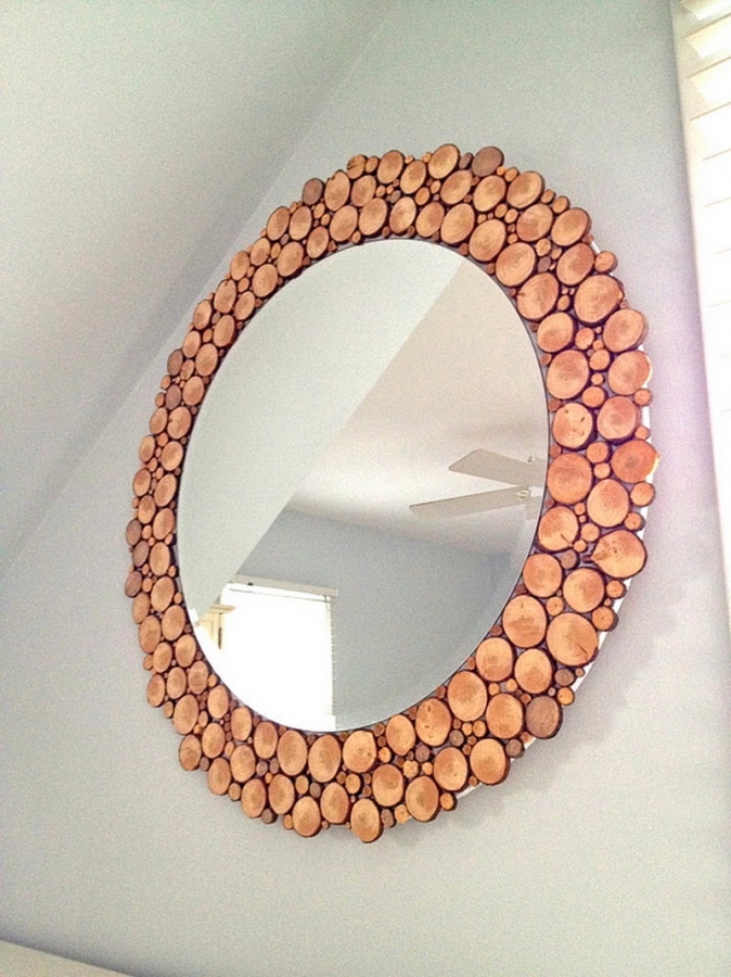 DIY Wood Slice Mirror