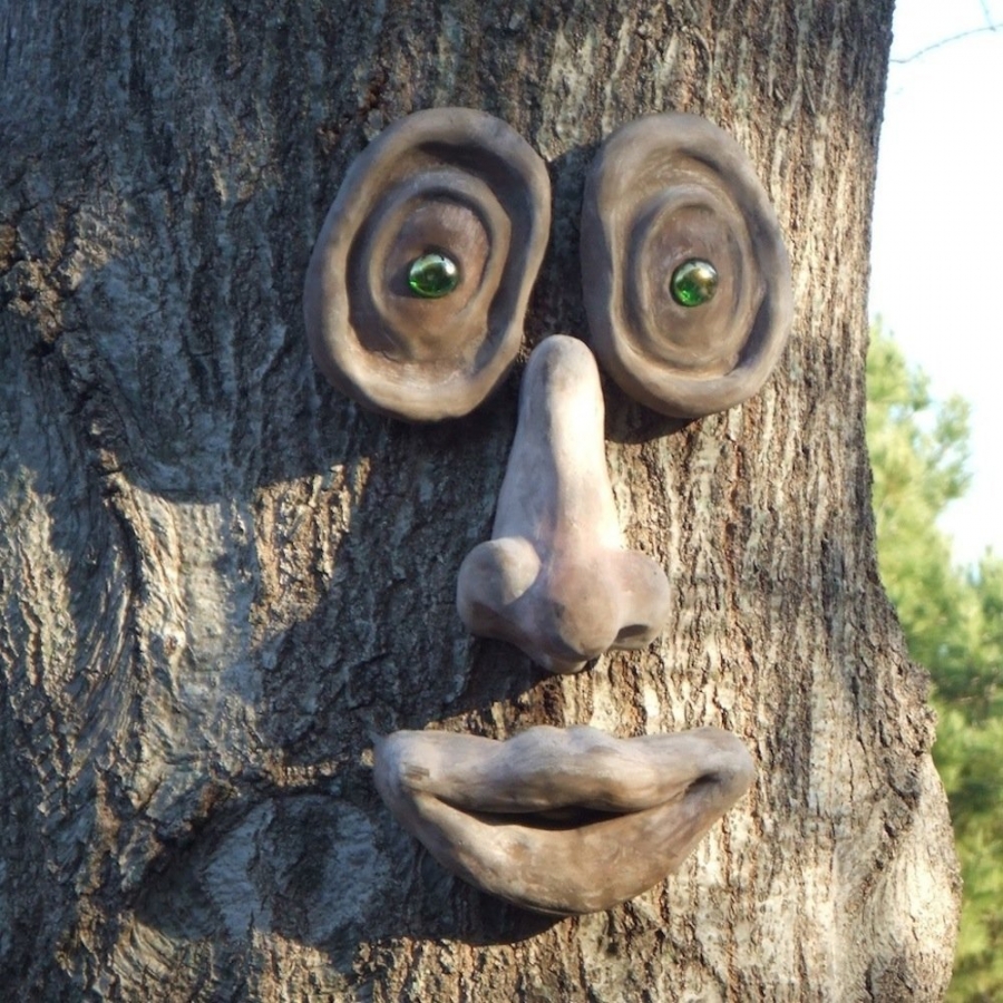 Oakley - "I have tons of parties and my guests just laugh themselves silly when they notice Oakley up in the tree. It really brings the trees to life."