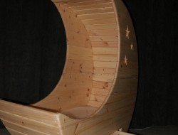 Diy Moon Shaped Cradle The Owner Builder Network Diy Moon Shaped Cradle