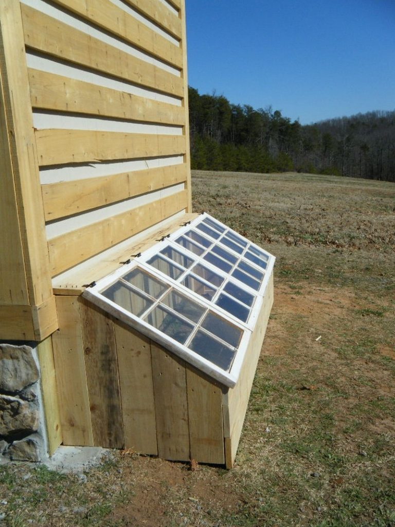 DIY Mini Greenhouse