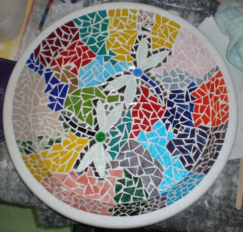 DIY Mosaic Bird Bath