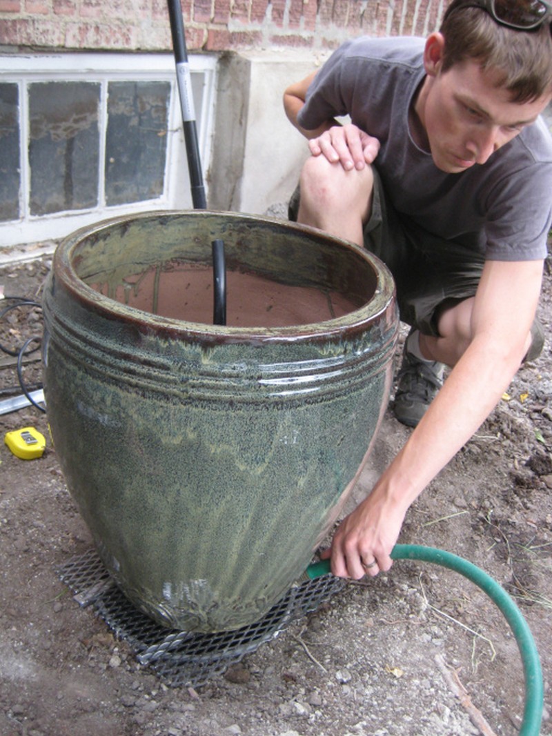 DIY Backyard Fountain - Fill up both the bucket