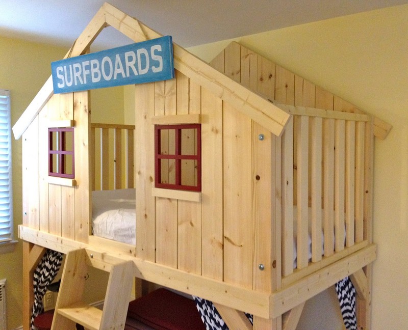 DIY Clubhouse Bed