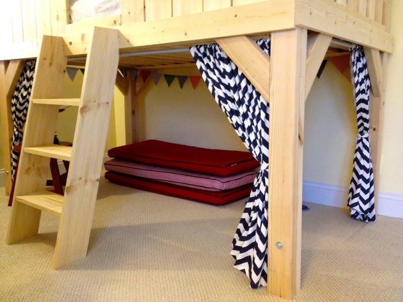 DIY Clubhouse Bed